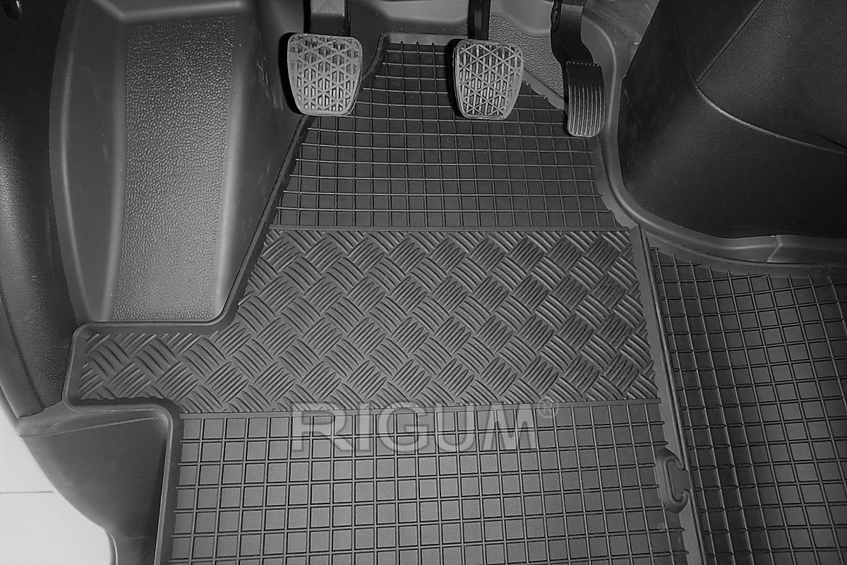 Rigum gulvmatter til Mercedes Sprinter III (W907) – med antiskli underside