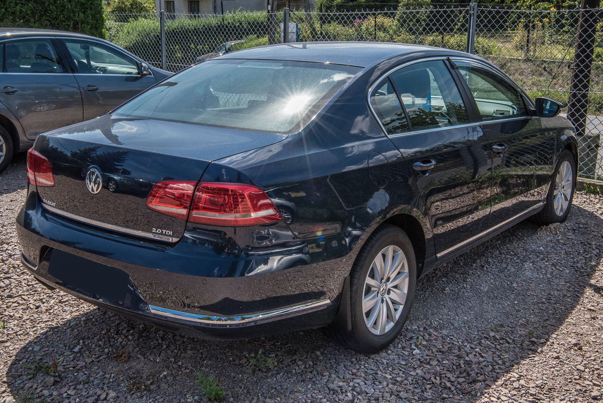 Ven-Tuning skvettlapp til Vw Passat B7 Sedan – svart ABS