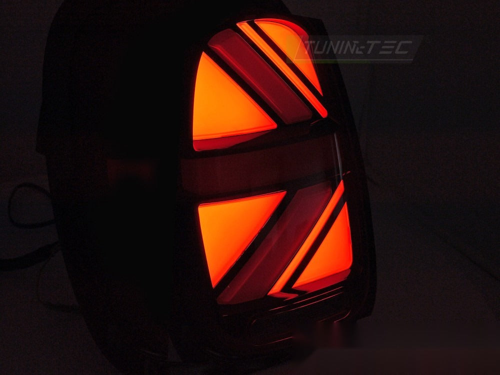 Detaljbilde av baklykter Mini Cooper R60 Countryman 10-16 med LED-detaljer.