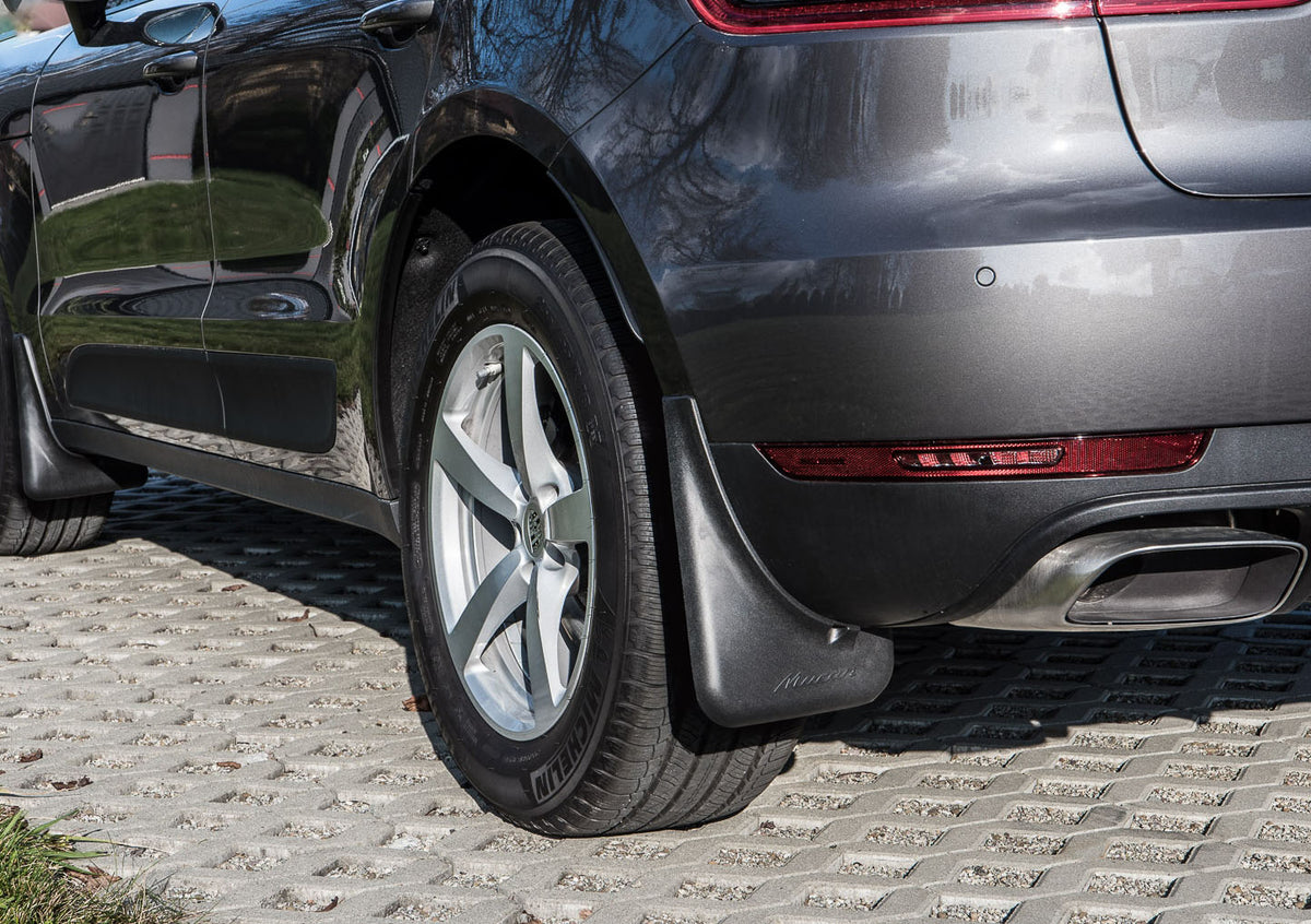 Ven-Tuning skvettlapp til Porsche Macan I (95B) – svart ABS-materiale