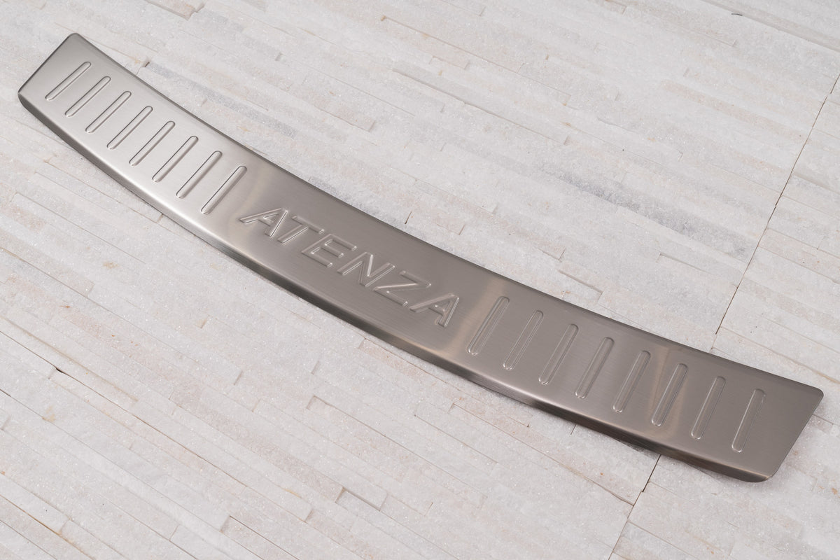 Bakfangerbeskytter Mazda 6 III (GJ/GL) Sedan (2012-2024) – rustfritt stål - detaljer