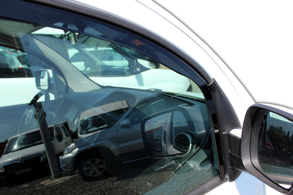 Heko vindavviser til Renault KANGOO 4-dørs – sort transparent finish