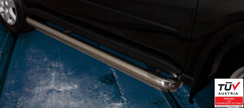 Stigtrinn Steeler i rustfritt stål til Nissan X-Trail II (T31) SUV 2007-2010 med monteringssett og enkel montering