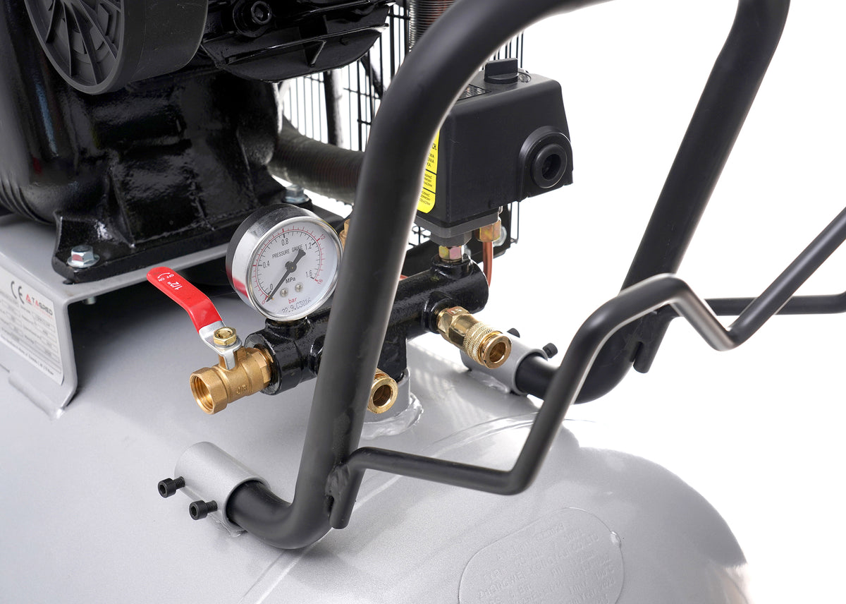 Kompressor Tagred TA311 tre-stempels motorenhet sett ovenfra