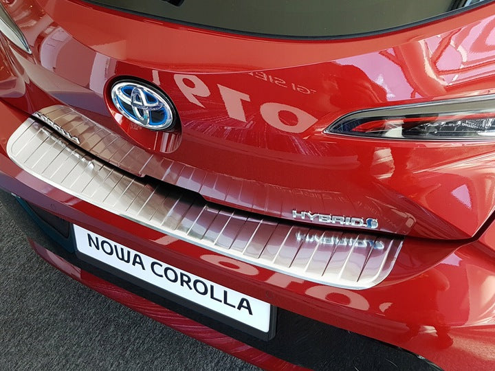 Avisa bakfangerbeskytter til Toyota Corolla XII Hatchback / Silver Edition – rustfritt stål