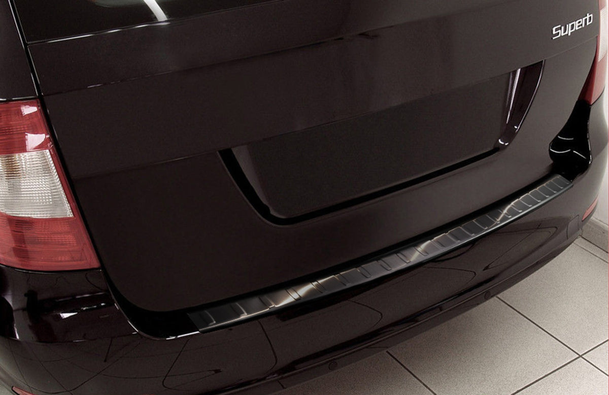 Avisa bakfangerbeskytter til Skoda Superb II Stasjonsvogn – 3M montering