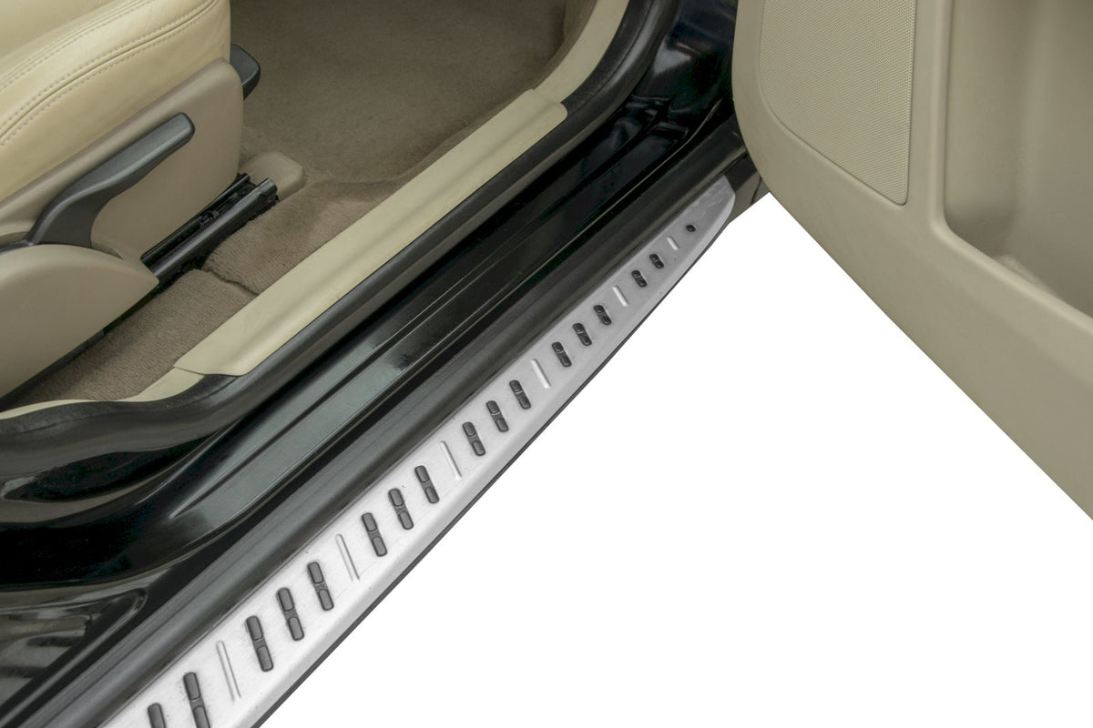 Stigtrinn Volvo XC60 Scoutt (2008-2013) - detaljer