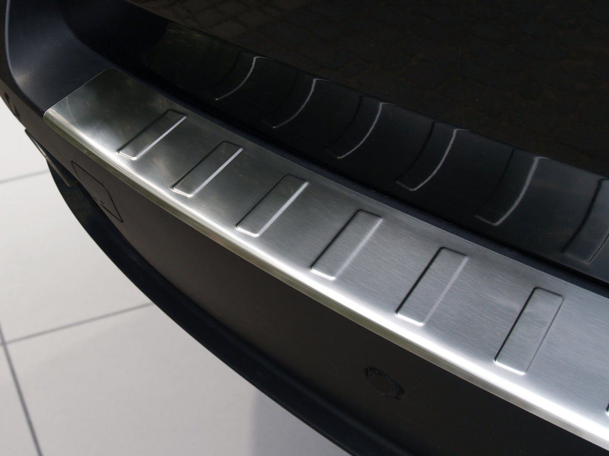Avisa bakfangerbeskytter til Bmw X5 (E70) – enkel montering med 3M tape