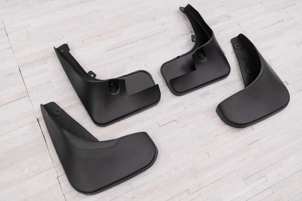 Ven-Tuning skvettlapp til Peugeot 207 – svart ABS-materiale