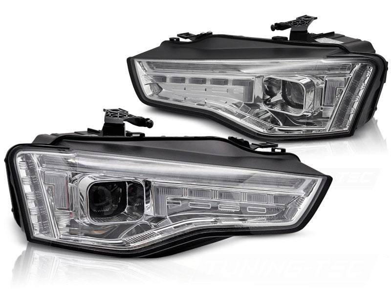 Frontlykter Halogen LED Chrome Sequential til Audi A5 11-16 Halogen sett rett bakfra på hvit bakgrunn.
