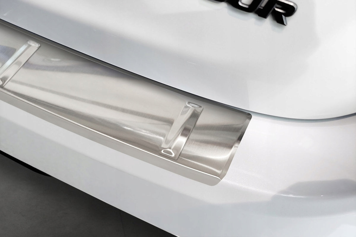 Bakfangerbeskytter Toyota GR Yaris (2020-) – Rustfritt stål - detaljer