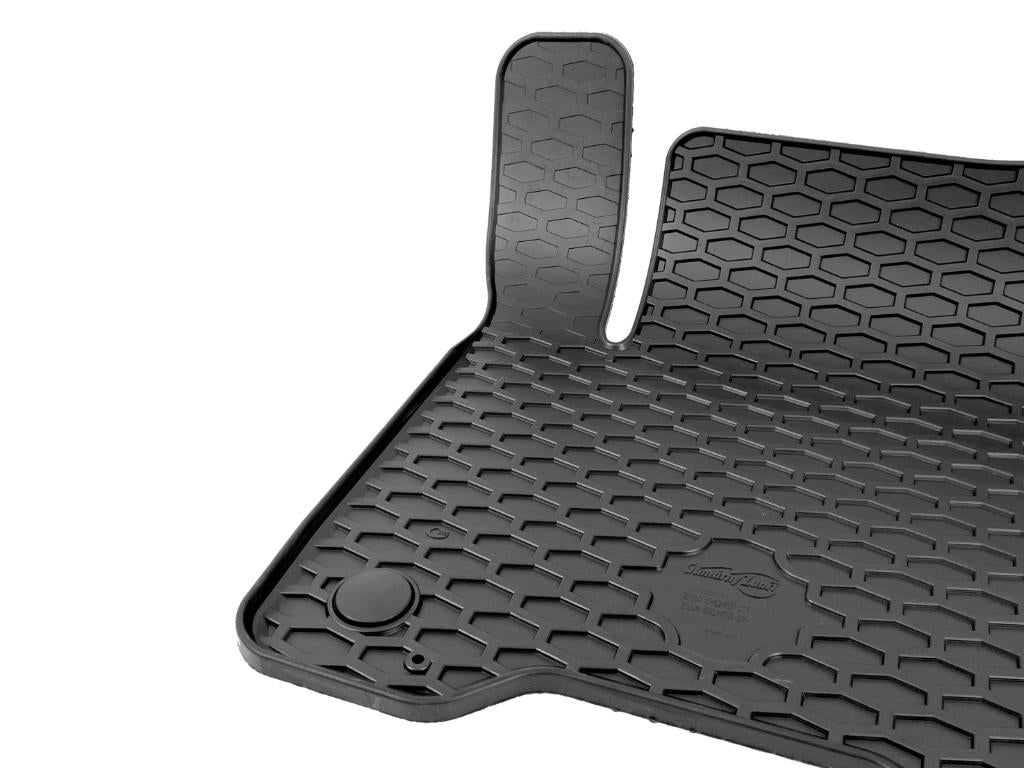 Gulvmatter Mercedes EQB (X243) (2021-2026) – Luktfrie gummi - sett bakfra