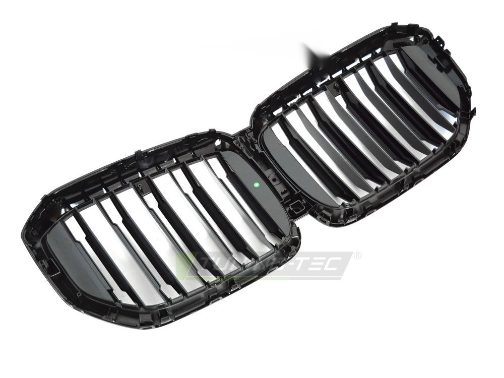 Grill X5 G05 LCI 23- blank sort med festedetaljer.