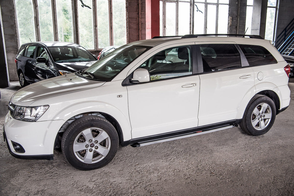 Stigtrinn Dodge Journey Ventshield (2008-2020) - detaljer