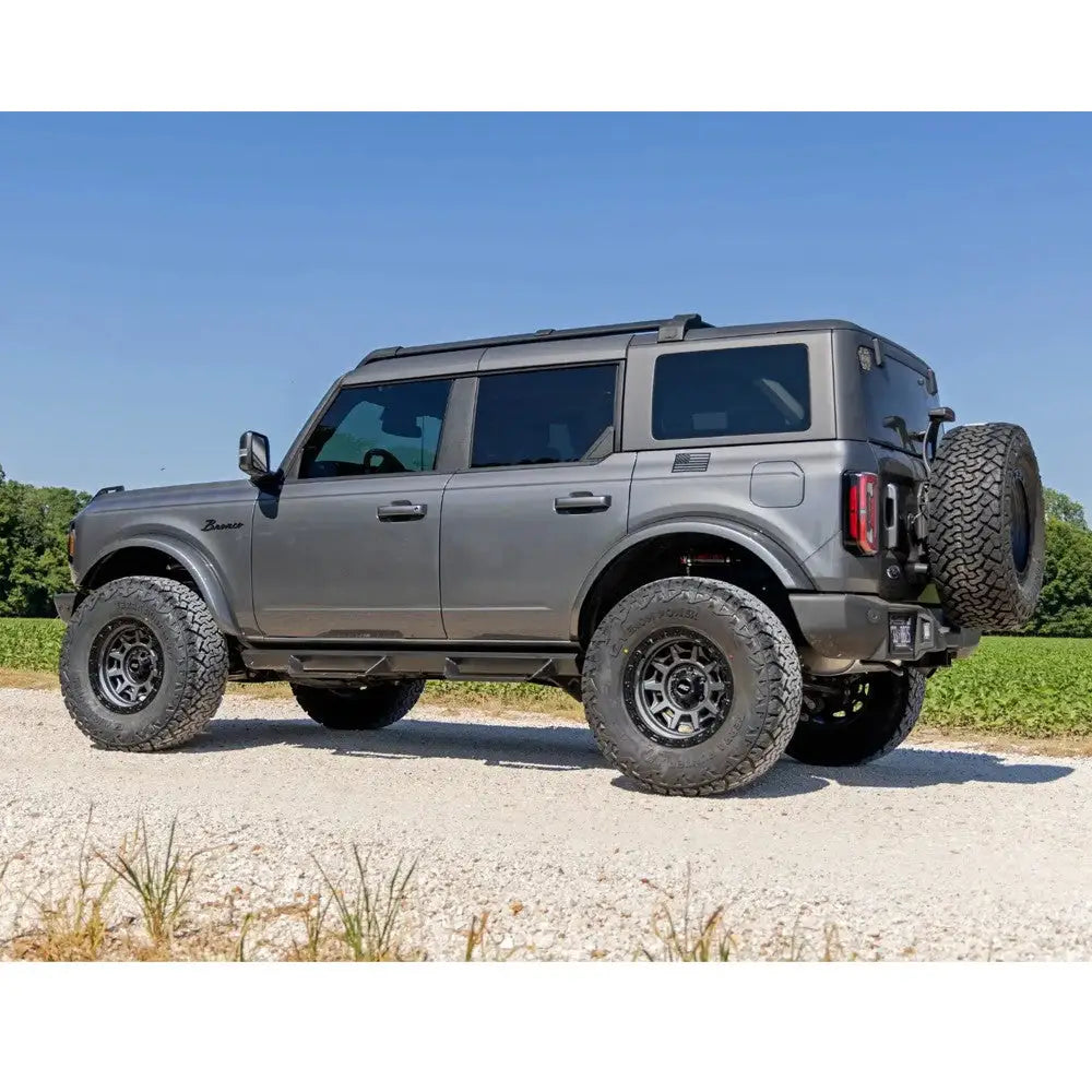 Amortiseringsjusterbar bak Coilover Rough Country Vertex Løft 3,5’’ - Ford Ny Bronco 2 d 21-