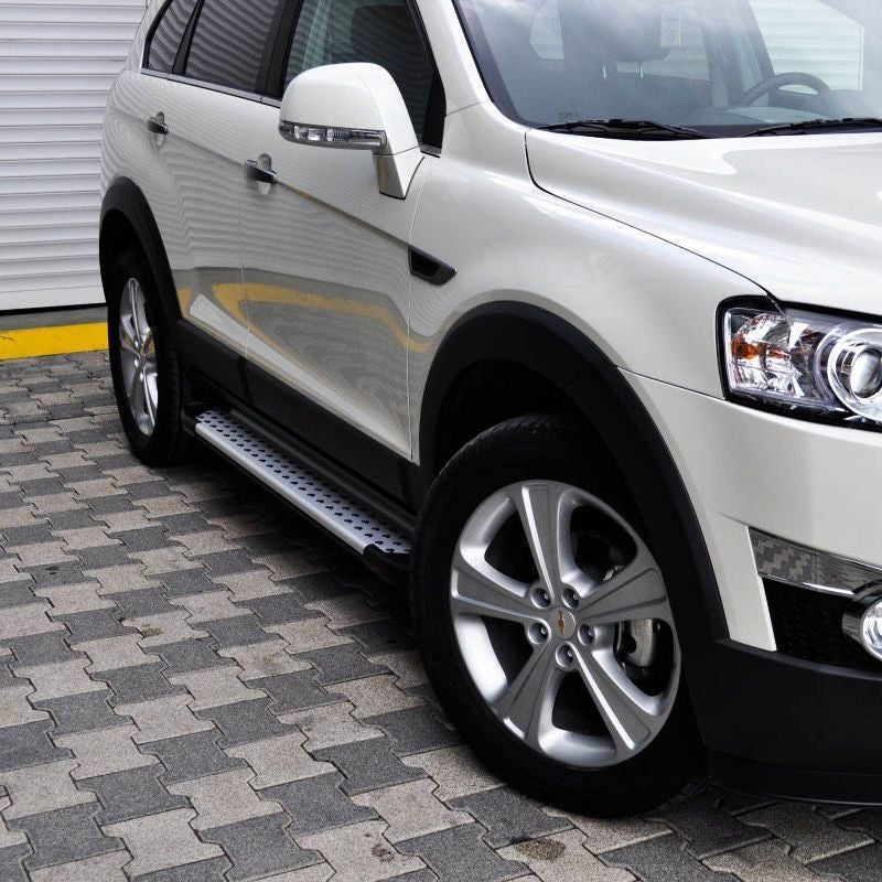 Stigtrinn Chevrolet Captiva ARP (2016-) - nærbilde