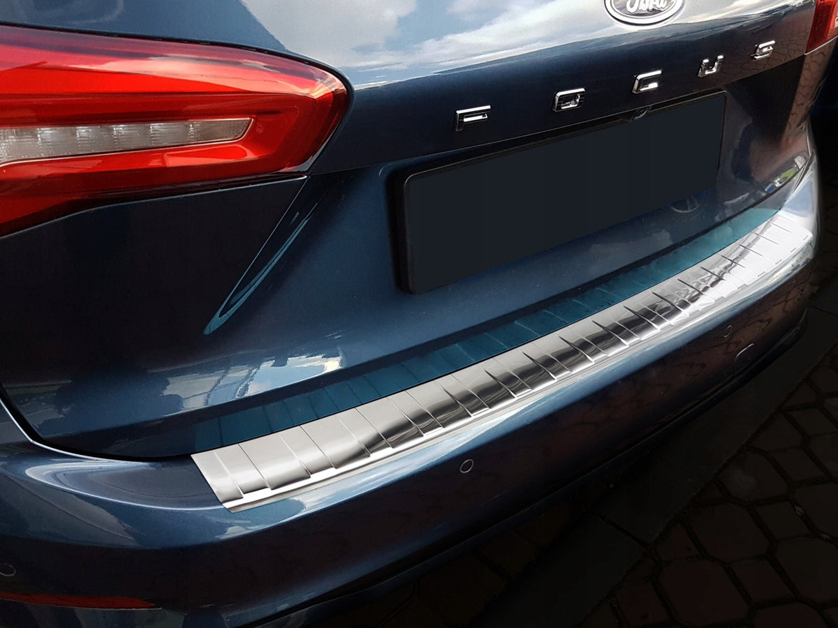 Avisa bakfangerbeskytter til Ford Focus IV 2018 Stasjonsvogn -> – sølv børstet rustfritt stål