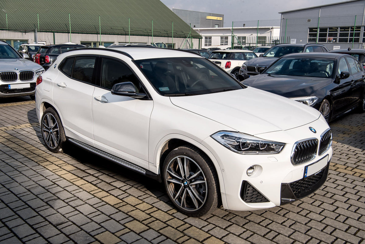 Stigtrinn Bmw X2 Ventshield (2017-) - nærbilde