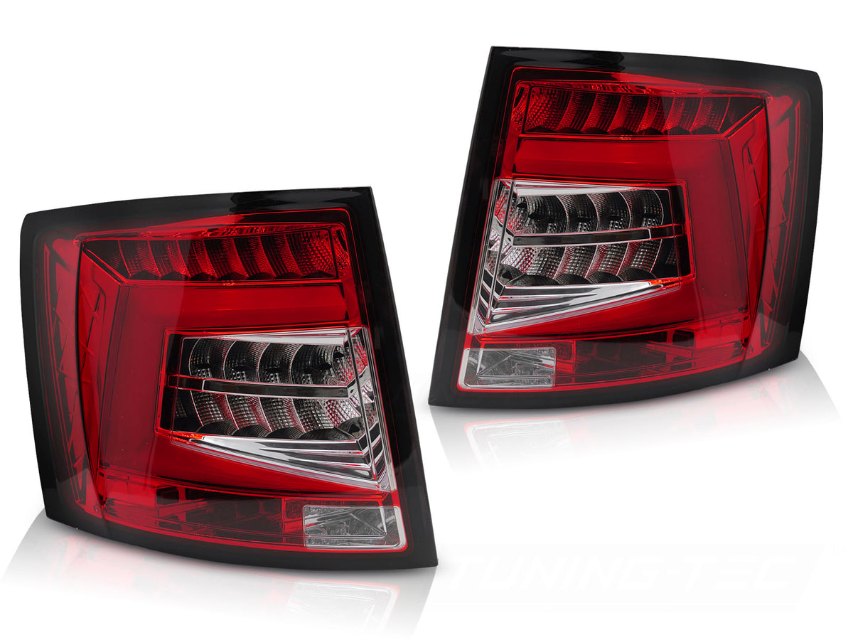 Baklykter LED Bar Red White til Skoda Octavia III SW 12-20 OEM Bulb sett rett bakfra på hvit bakgrunn.