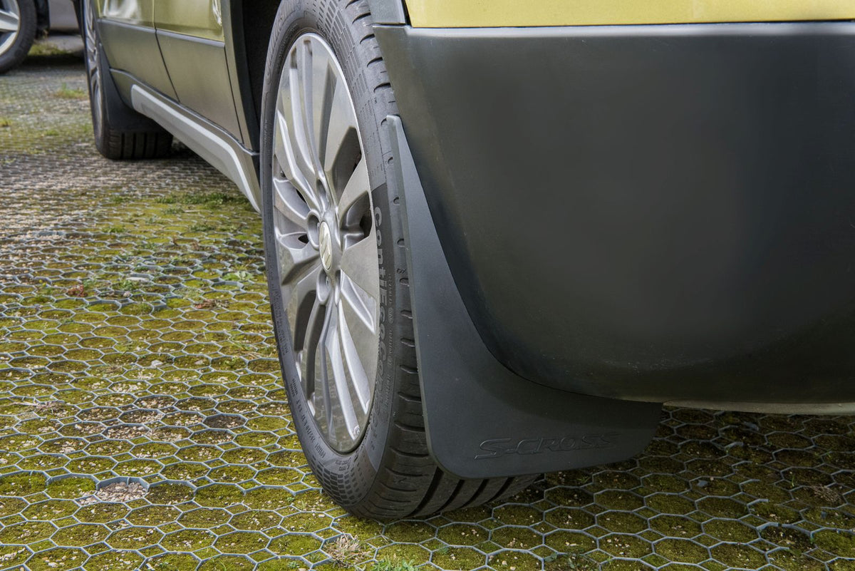 Ven-Tuning skvettlapp til Suzuki SX4 S-Cross – svart ABS