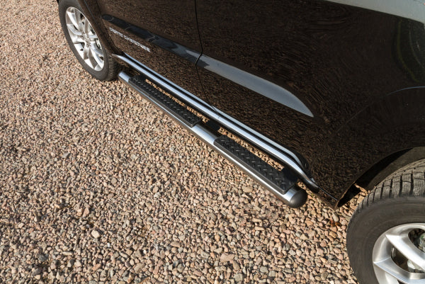 Stigtrinn fra Ventshield til Jeep Grand Cheeroke 2010-2020 i rustfritt stål med monteringssett