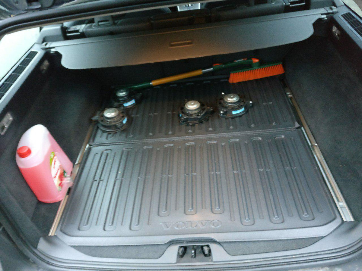Bagasjeromsmatte Volvo V70 II / XC70 I – TPE - Gummi | Volvo OEM - detaljer