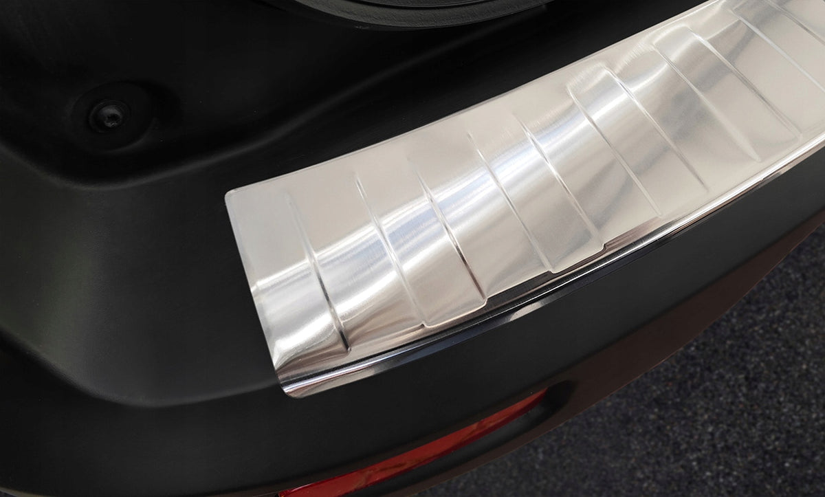 Bakfangerbeskytter Ford Transit Connect II / Tourneo Connect II / Silver Edition – rustfritt stål - detaljer