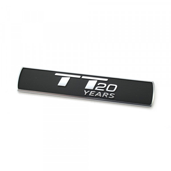Emblem Audi TT 20 Years Black / Chrome - sett forfra