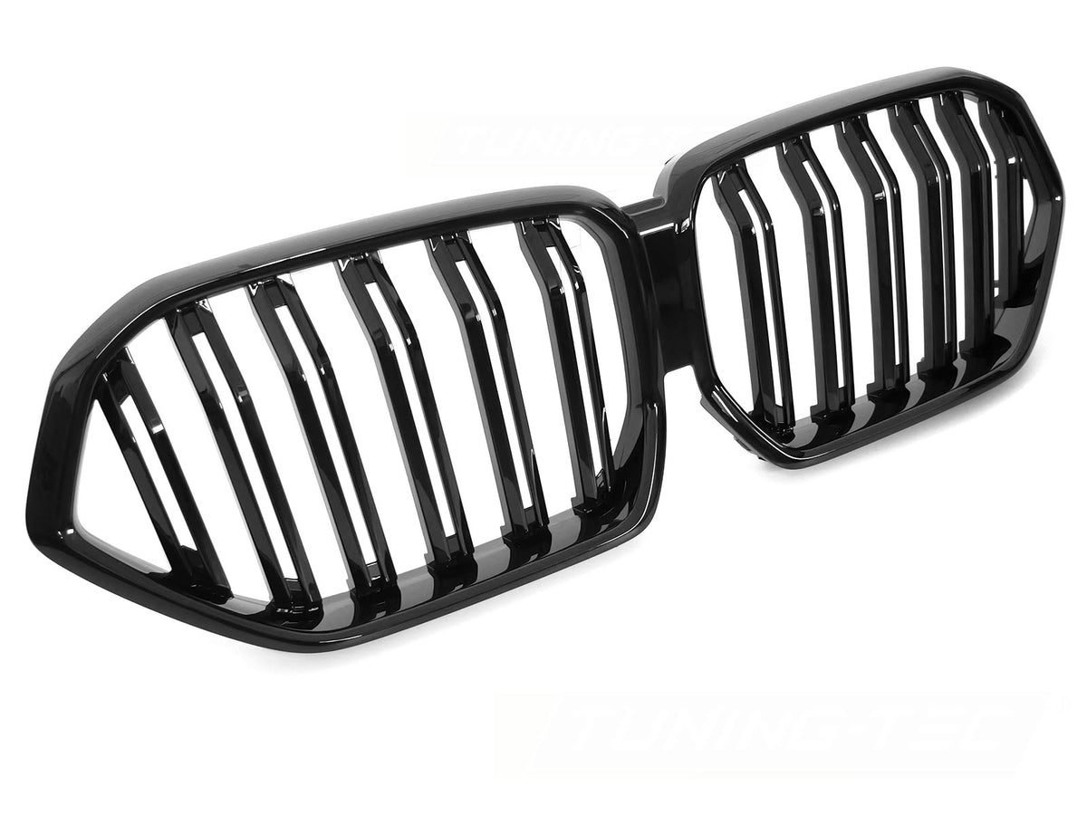 Grill til BMW X6 G06 19-23 i blank sort sett rett forfra på hvit bakgrunn.