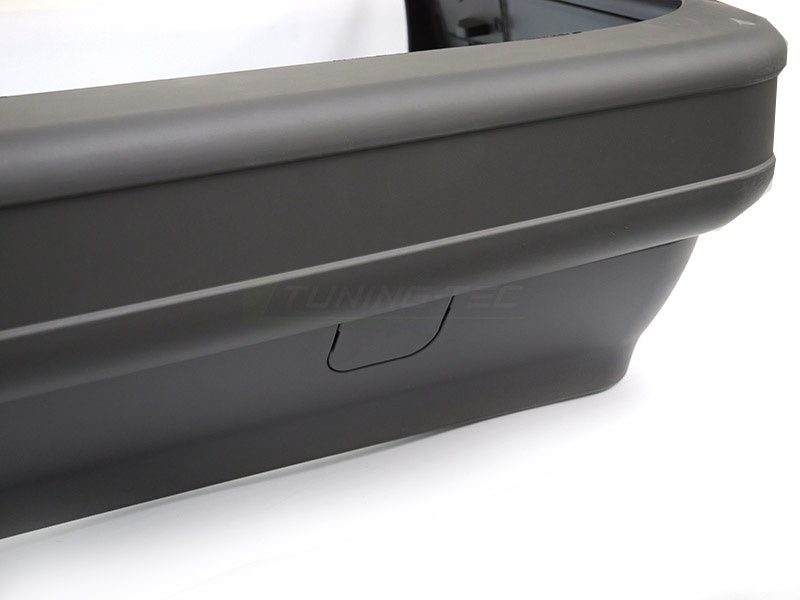Bakfanger BMW E30 Sport 2 Style detaljbilde av overflate og linjer