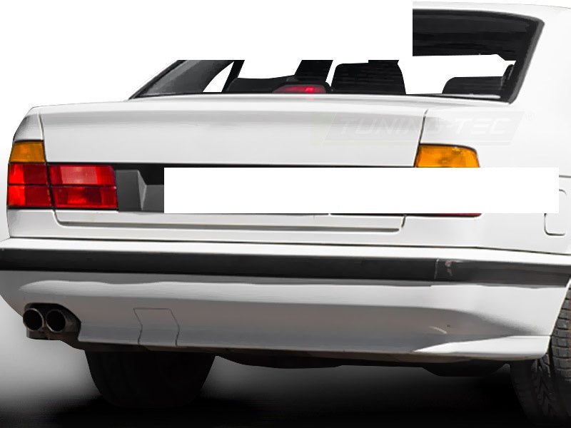 Bakfanger BMW E34 Sport Style komplett sett sett i perspektiv