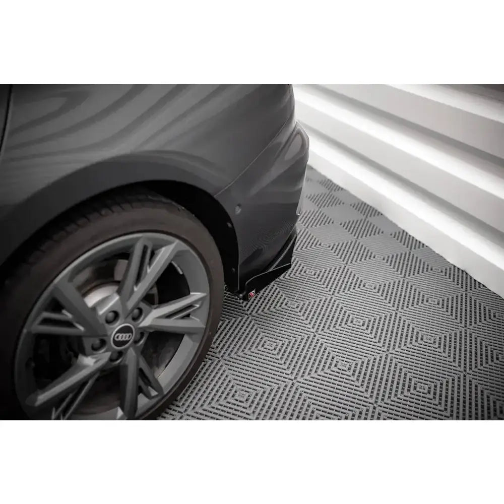 Bakfanger Leppe Street Pro + Flaps - Audi S3 Sedan 8y 20- - 2