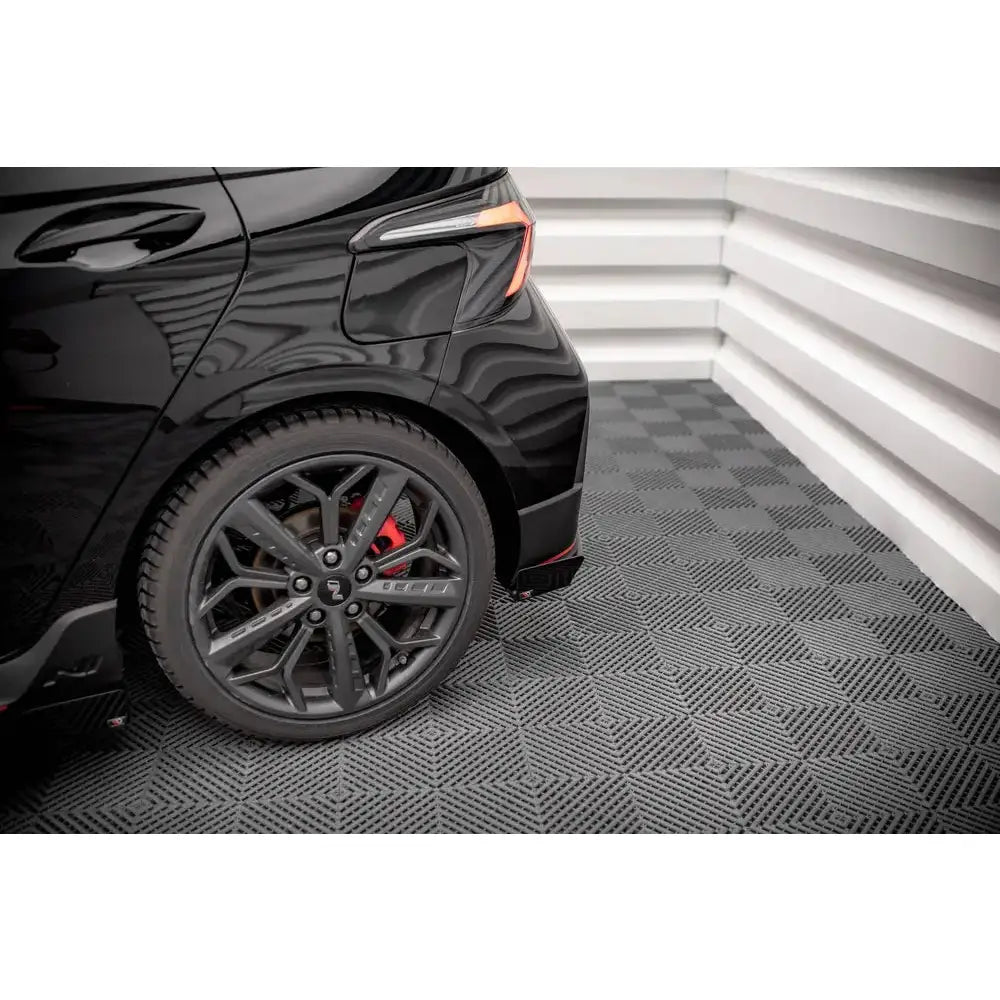 Bakfanger Leppe Street Pro + Flaps - Hyundai I20 n Mk3 20- - 2