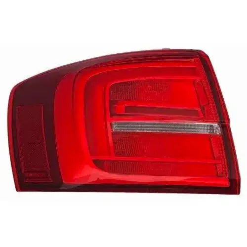 Baklykt Volkswagen Jetta 10- Venstre Led - 1