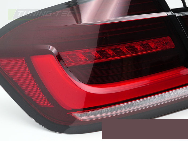 Nærbilde av LED Bar baklykt til BMW F30 sedan med sekvensielt blinklys