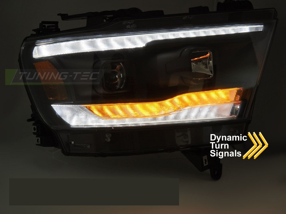 Komplett sett baklykter Dodge Ram 2019-2022 sekvensiell LED tube svart finish