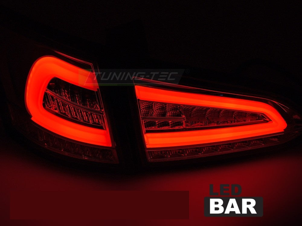 Komplett sett baklykter Ford Focus MK3 stasjonsvogn LED krom finish