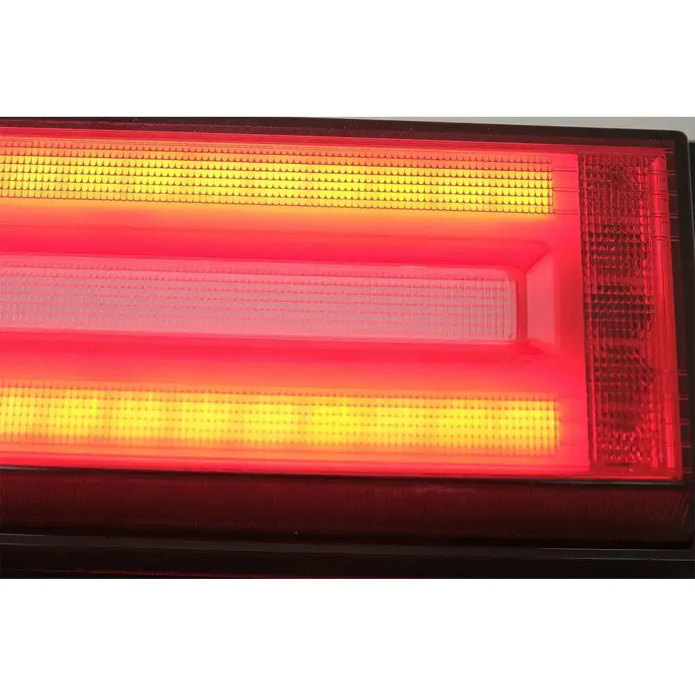 Baklykter Led Dynamic Smoke Red Mercedes G-klasse (w463) 08-17 - 3