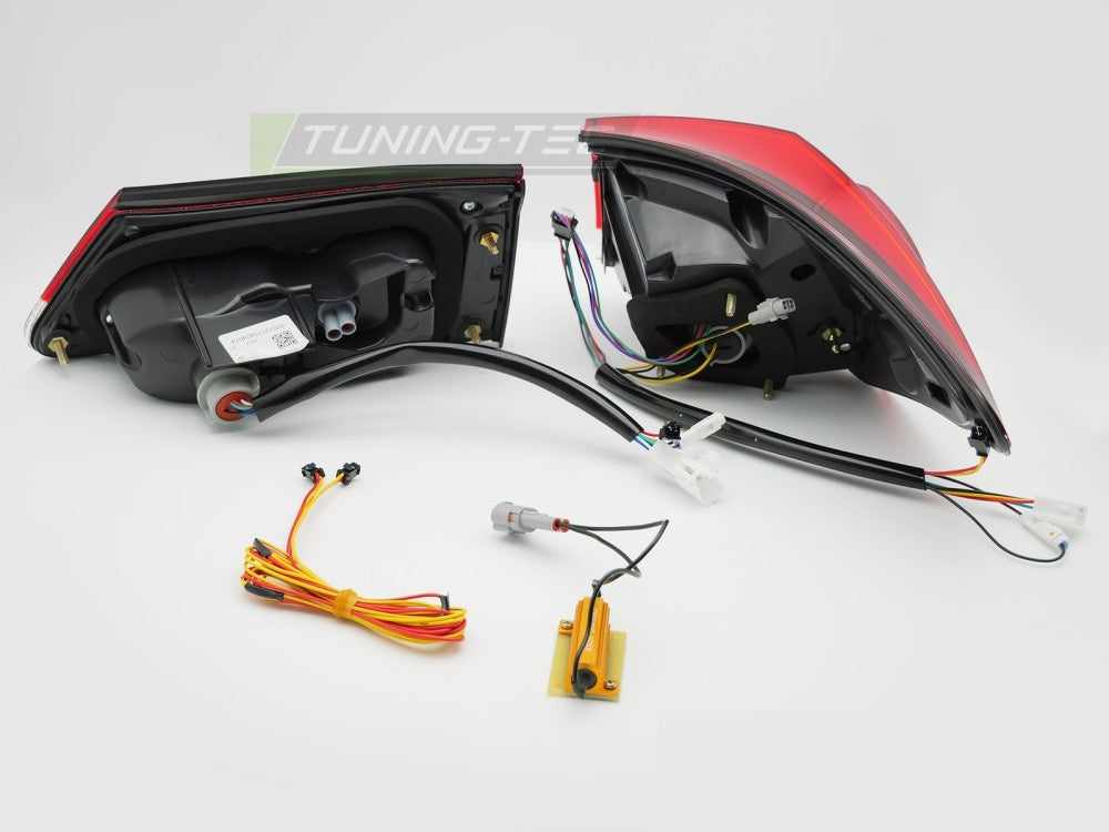 Baklykter LED Lexus IS II 06-13 rød finish paret med høyre og venstre side