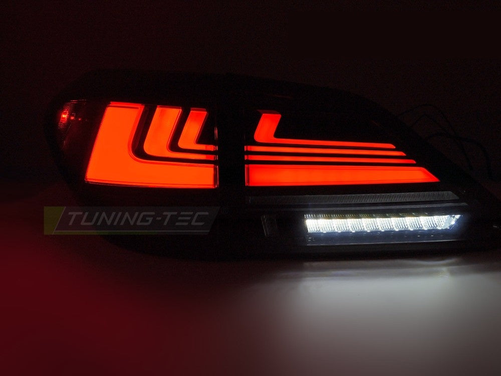 LED-baklykter smoke-design Lexus RX tredje generasjon detaljbilde