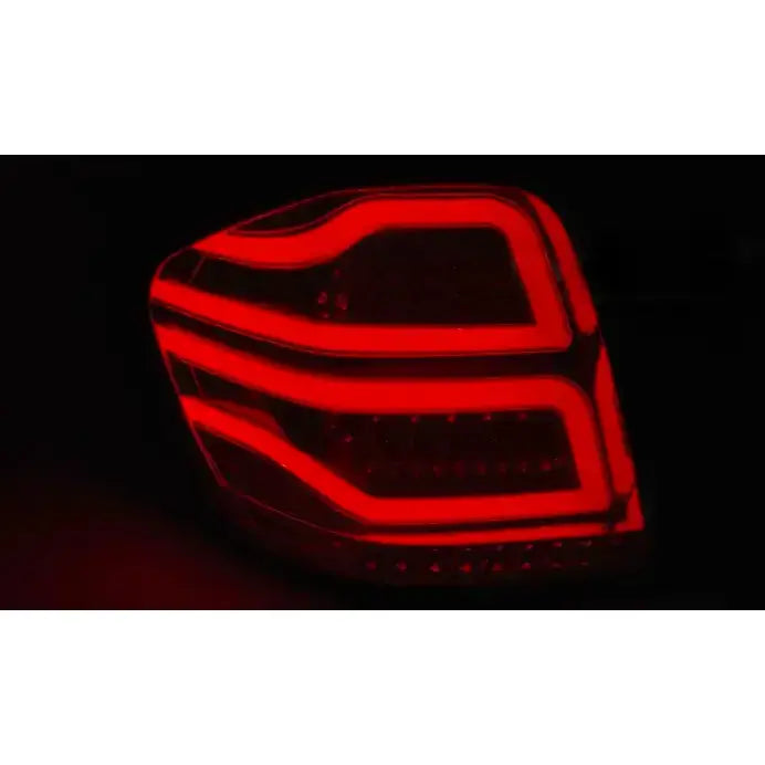 Baklykter Mercedes M-klasa W164 09-11 Red White Led