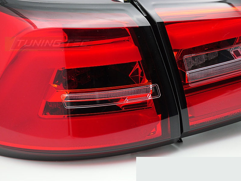 Nærbilde av sekvensiell dynamisk blinklys LED baklykter VW Golf 7