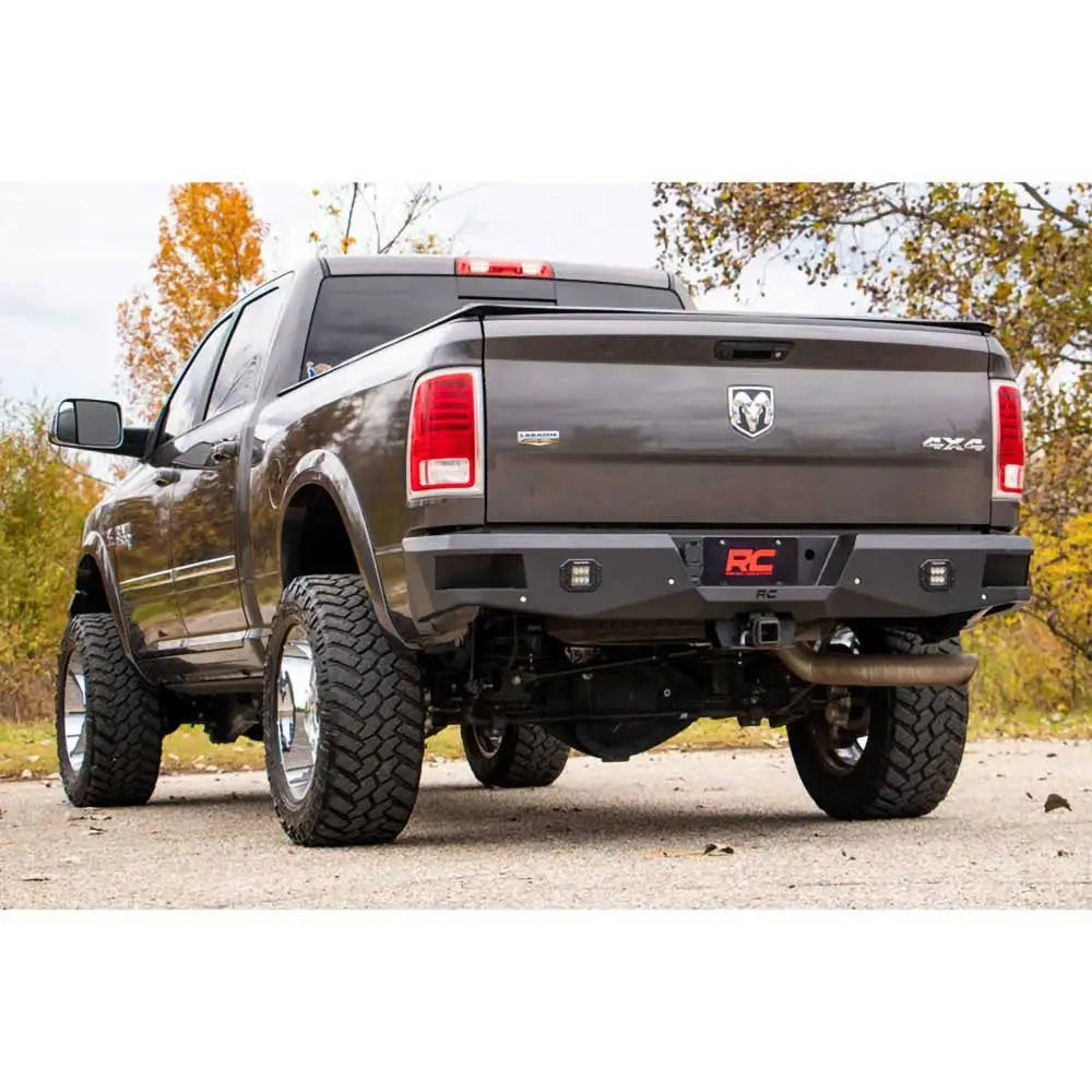 Bakre Støtfanger med Led-lys Rough Country - Ram 3500 10-22