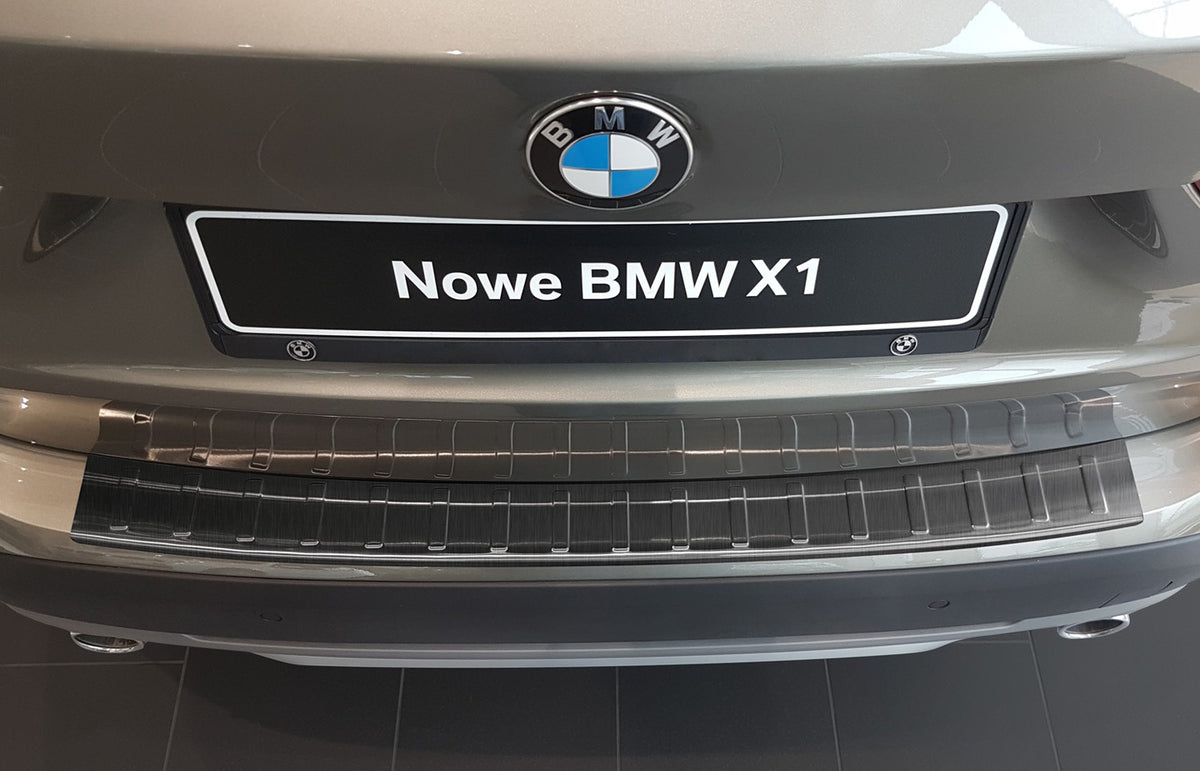 Avisa bakfangerbeskytter til Bmw X1 (E84) LCI – svart børstet overflate