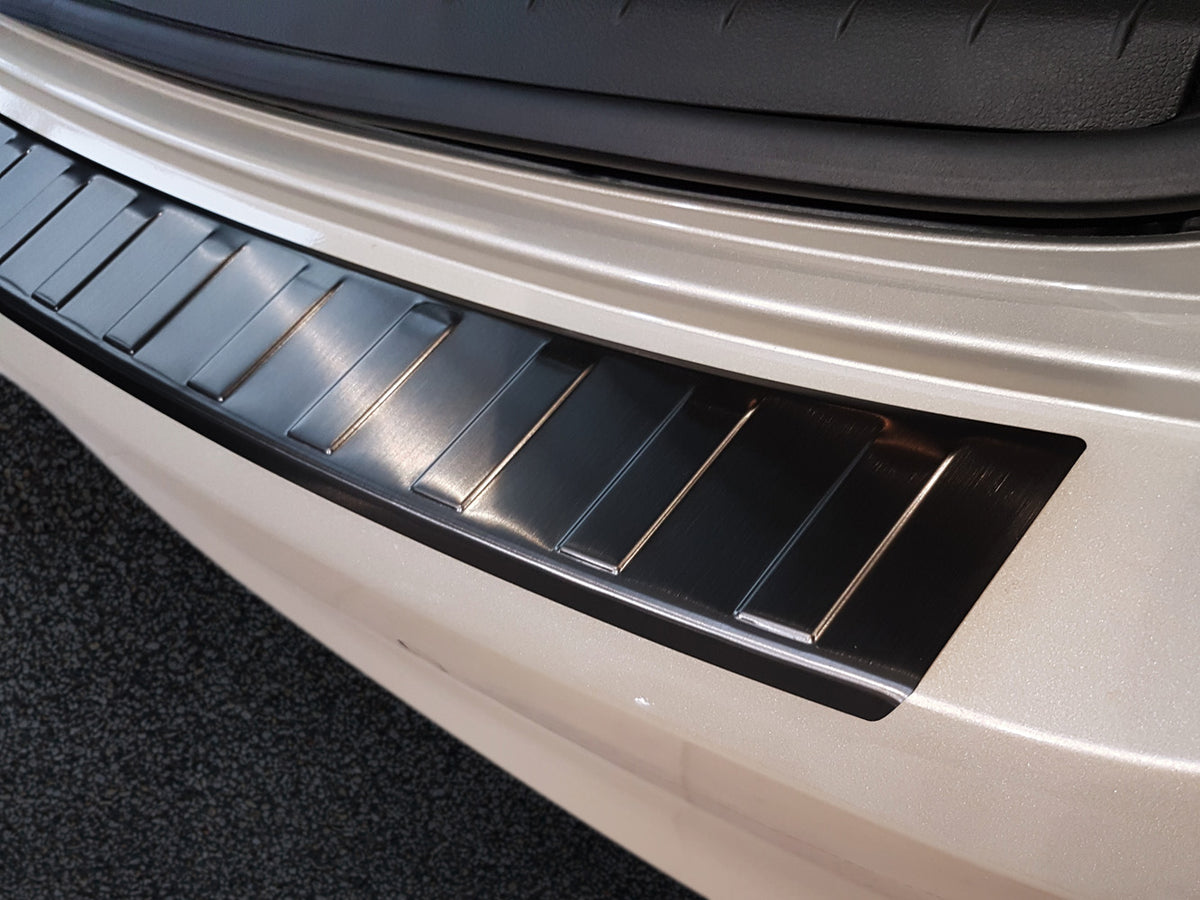 Avisa bakfangerbeskytter til Hyundai Elantra VI – enkel 3M montering