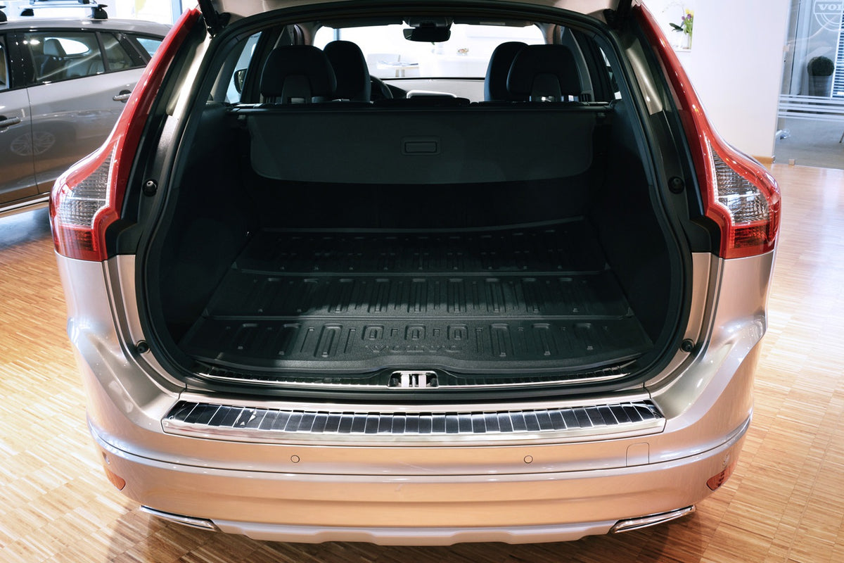 Bakfangerbeskytter Volvo XC60 I Facelift / Silver Edition (2013-2017) – Rustfritt stål - detaljer