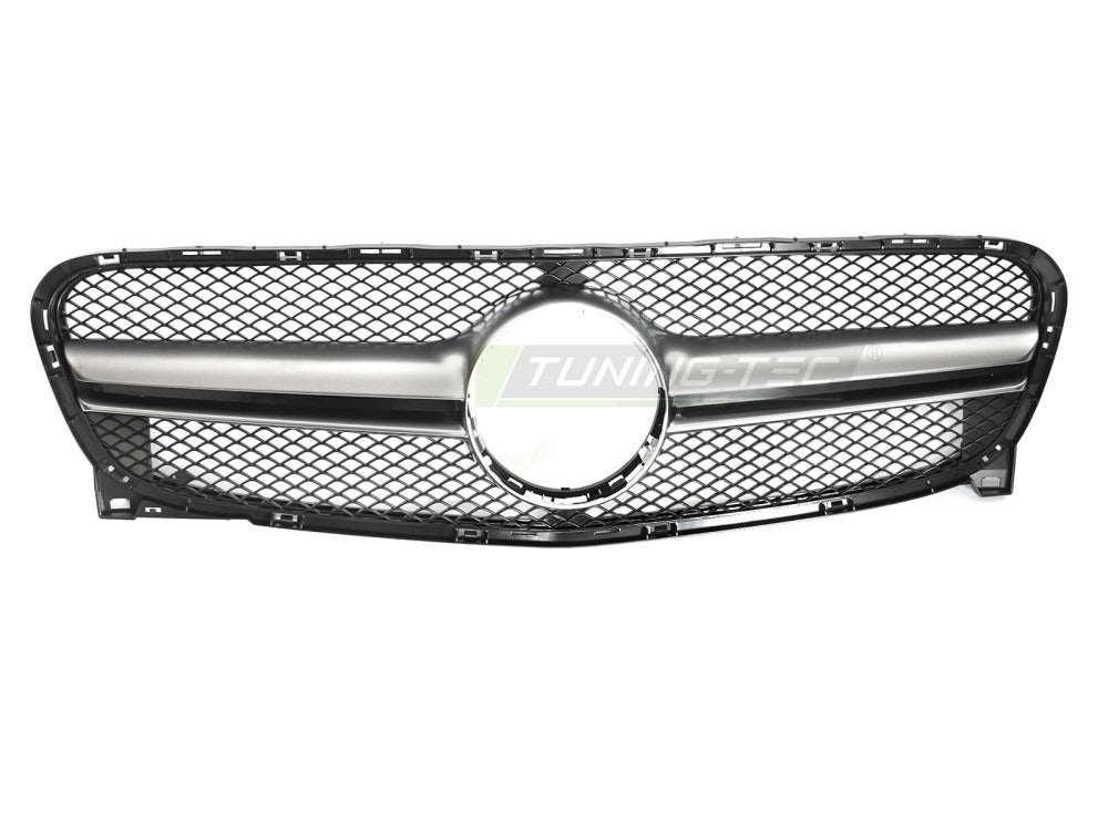 Detaljbilde av Grill Mercedes GLA X156 13-16 sort/sølv med sport-mønster og emblemfeste.