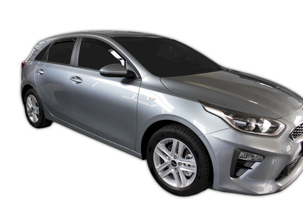 Heko vindavviser til Kia CEE`D III 5-dørs – PMMA Plexi