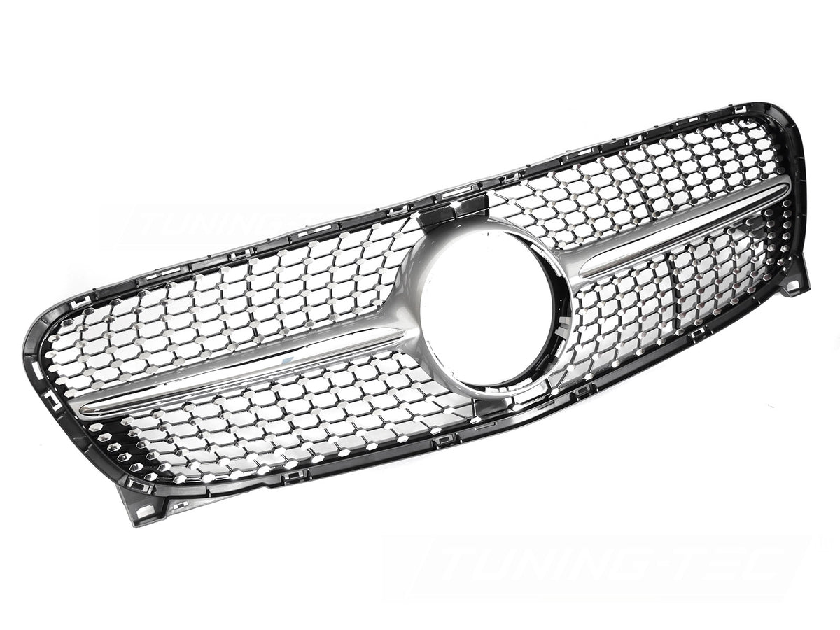 Grill Diamond Sølv Krom til Mercedes GLA X156 13-16 sett rett forfra på hvit bakgrunn.