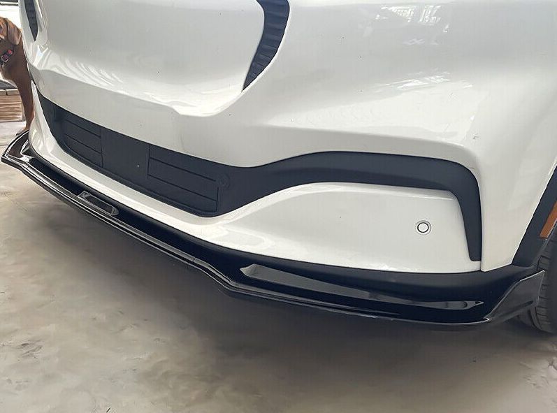 Ikon Motorsports Mustang Mach‑E frontspoiler svart høyglans